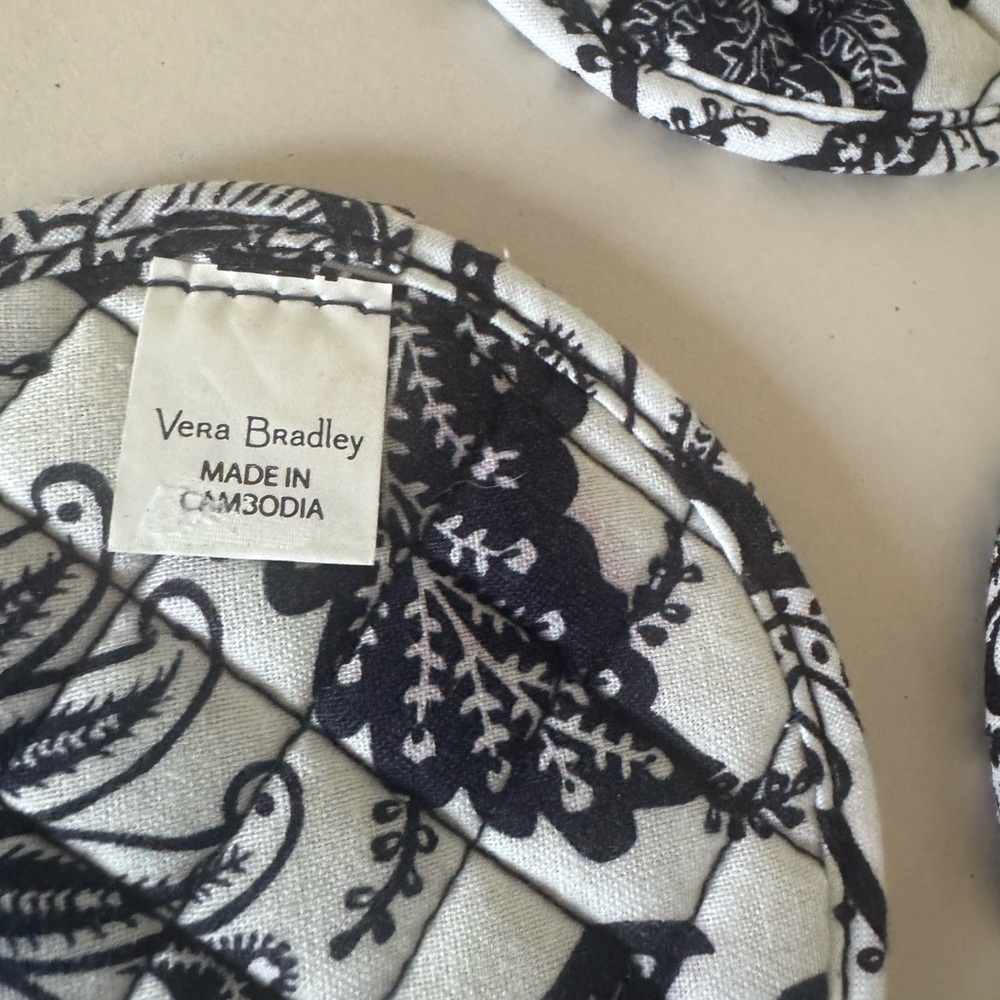 Vera Bradley Navy and White Quilted Coasters - Picture 2 of 4